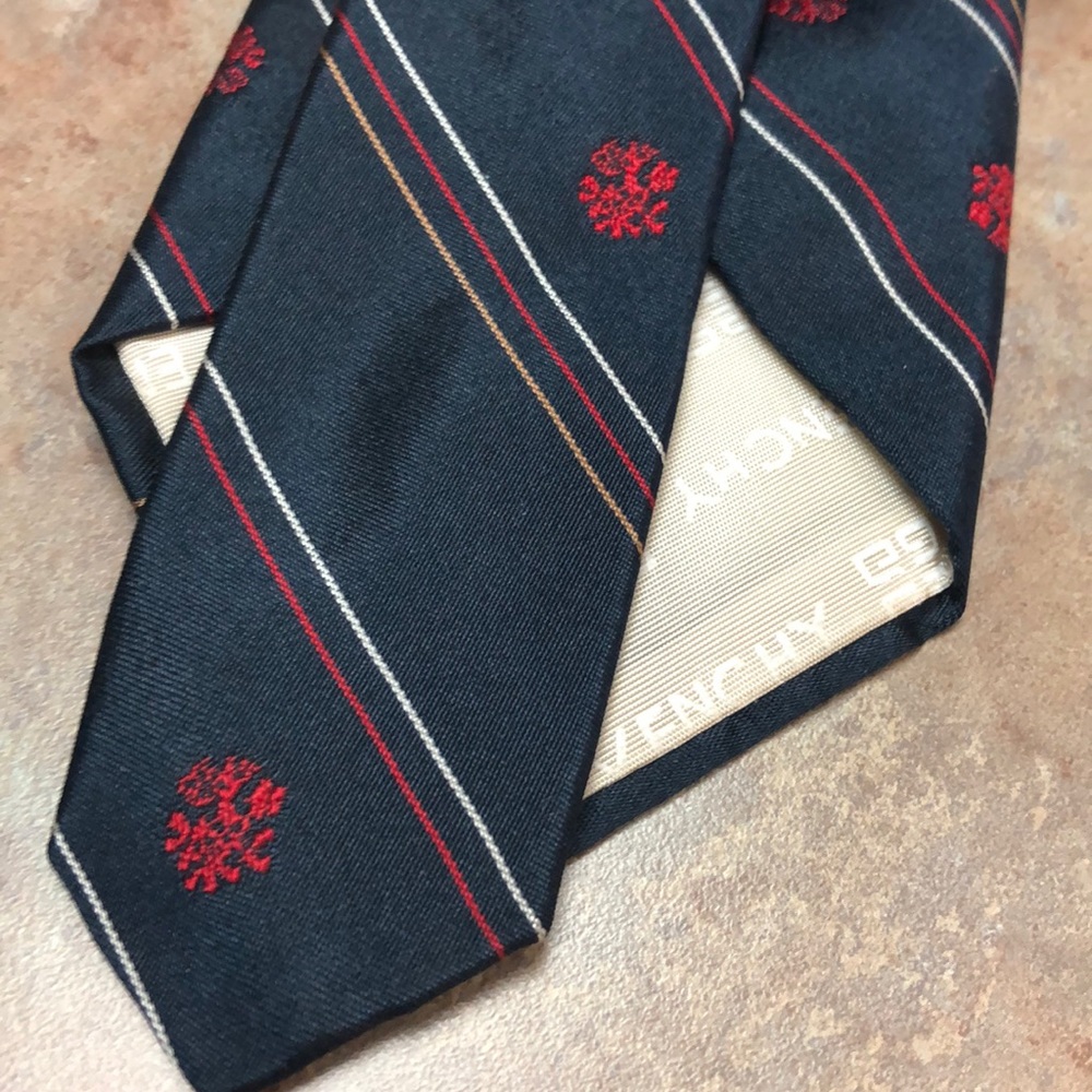 🆕 Givenchy Italy Silk Tie - Picture 6 of 10